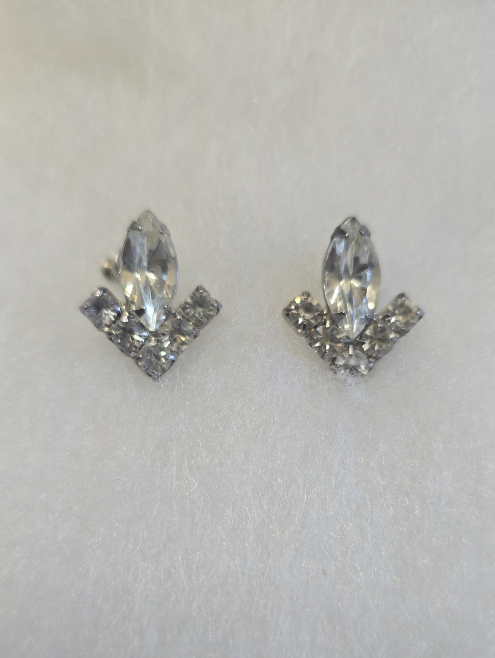 Crystal Marquise Arrow Stud Earrings - Silver Tone
